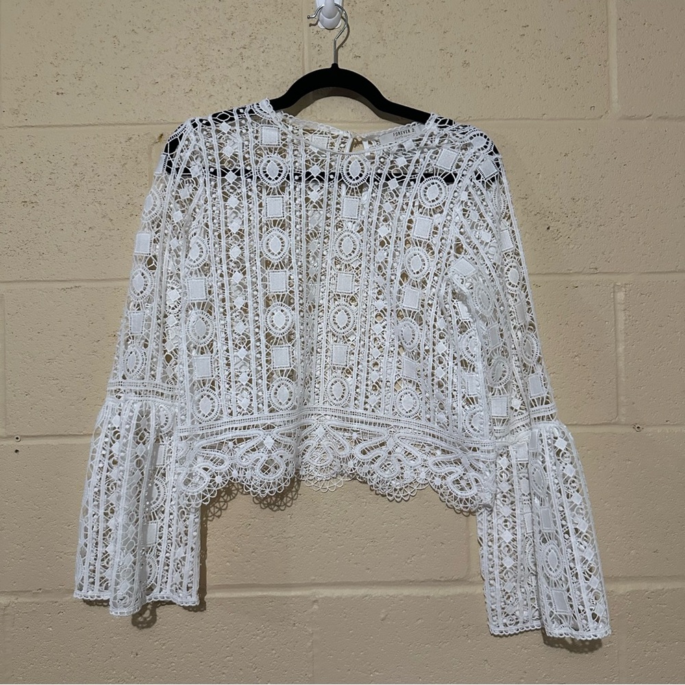 Forever 21 cotton lace-like shirt wide long puffy sleeves white cowgirl style